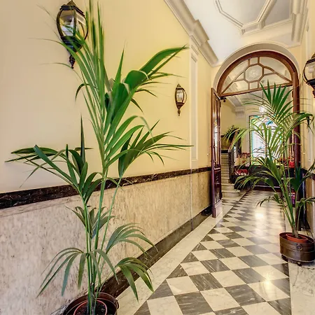 호텔 아르토리우스 2*