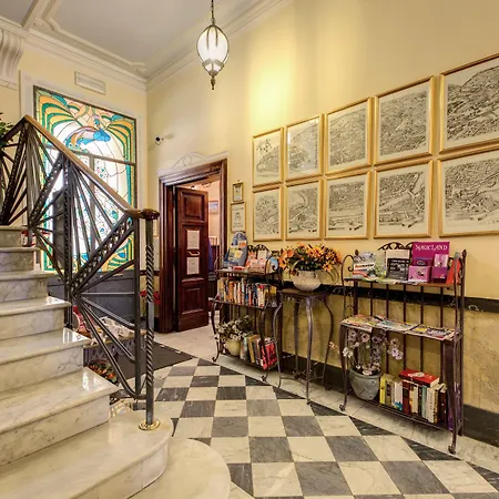 Artorius Otel 2*